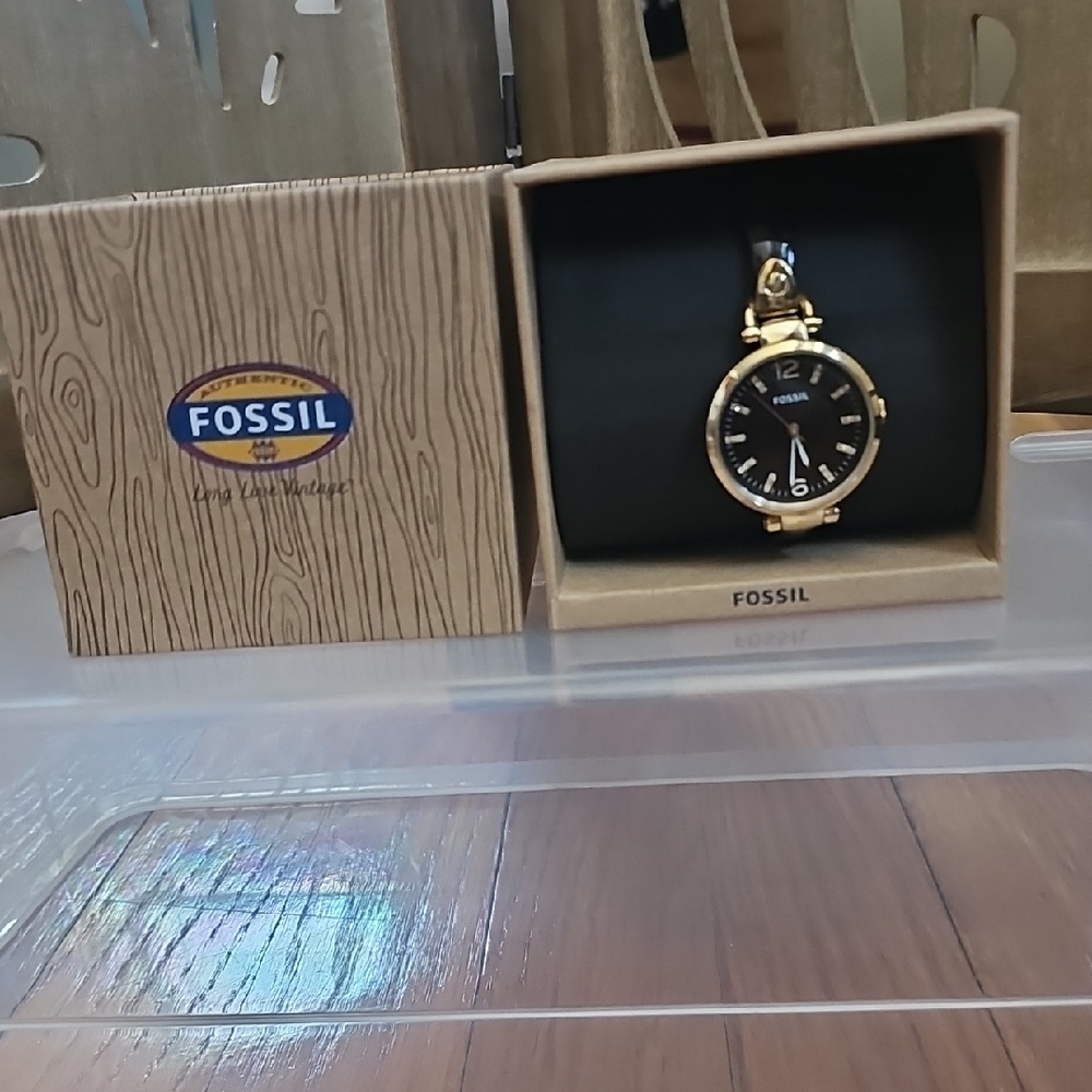 Fossil Tortish Shell Gold-Tone Pocket Watch  with Black Dial-Missing Back Plate
